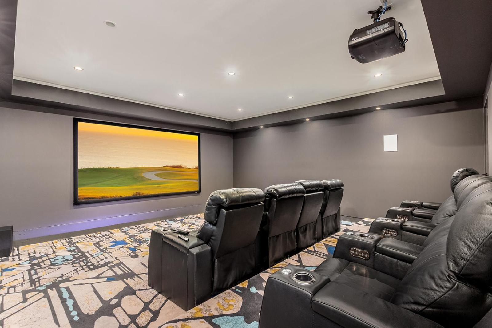 Luxury Micro-Resort, Theater, Sauna, Heated Pool Phoenix Zewnętrze zdjęcie